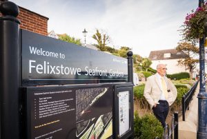 felixstowe sign